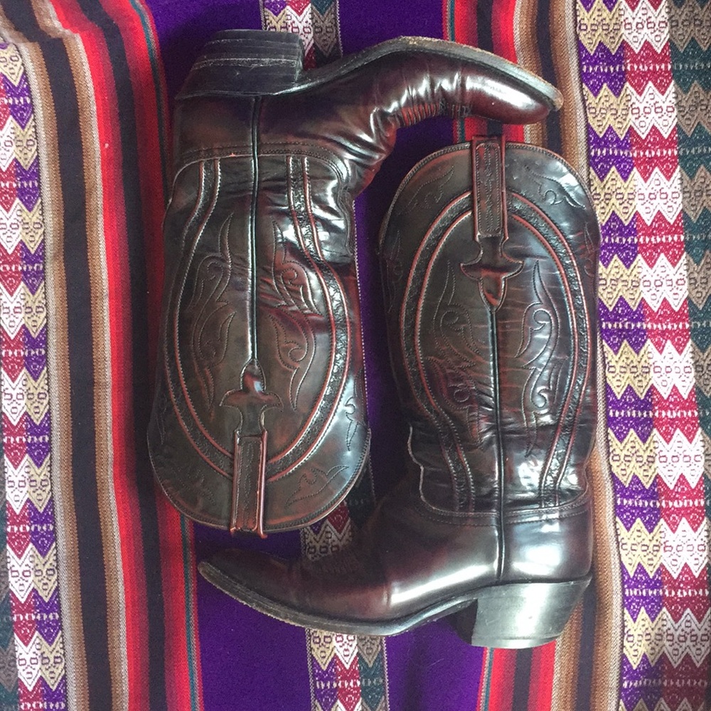 Stunning black and burgundy Lucchese cowboy boots